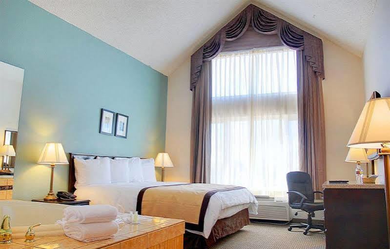 Hotel Baymont By Wyndham Reno Esterno foto