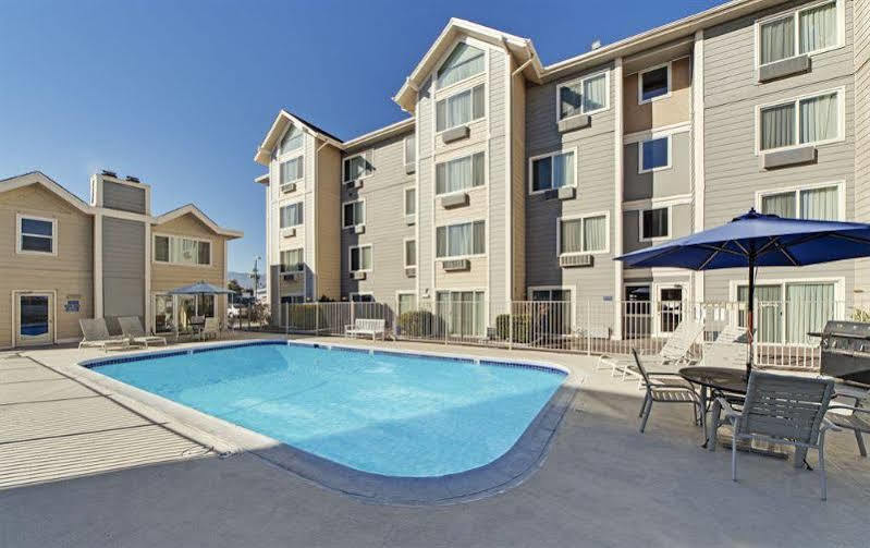 Hotel Baymont By Wyndham Reno Esterno foto